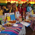 Estudiantes del Metodista incentivan a comer sano